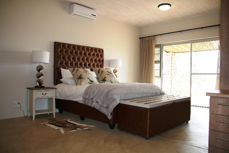 Naankuse Lodge Windhoek Esterno foto