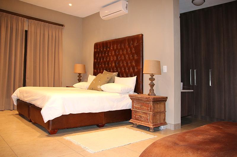 Naankuse Lodge Windhoek Esterno foto