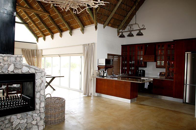 Naankuse Lodge Windhoek Esterno foto