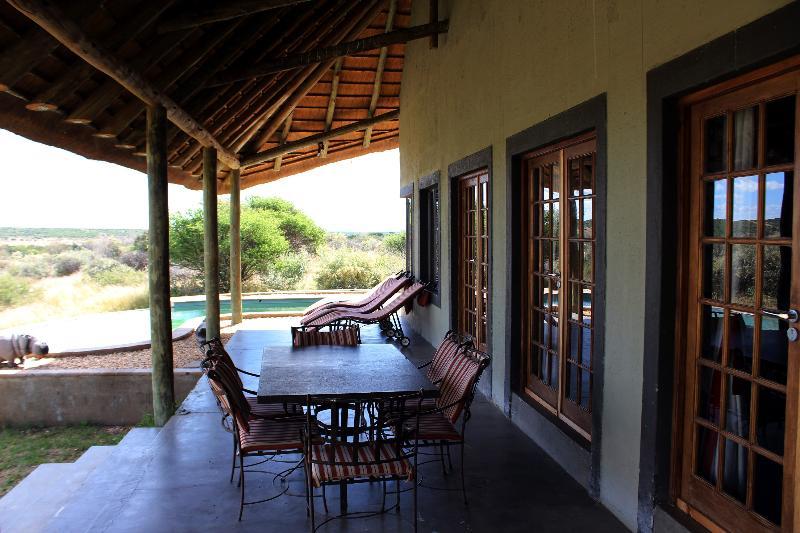 Naankuse Lodge Windhoek Esterno foto