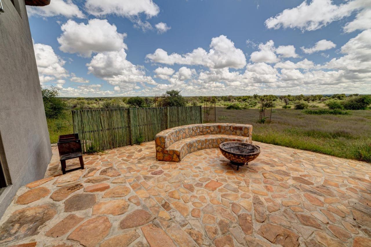 Naankuse Lodge Windhoek Esterno foto