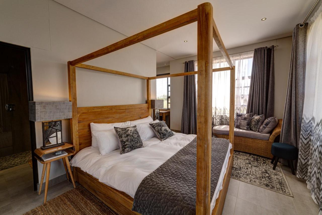 Naankuse Lodge Windhoek Esterno foto