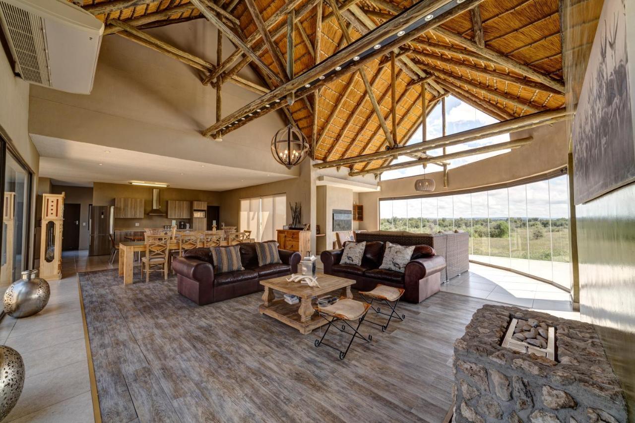 Naankuse Lodge Windhoek Esterno foto